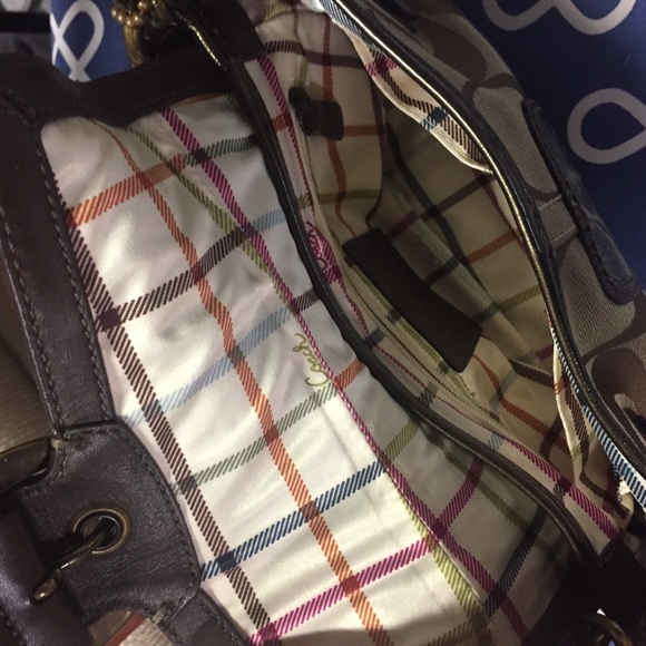 Coach Mini - Picture 3 of 5